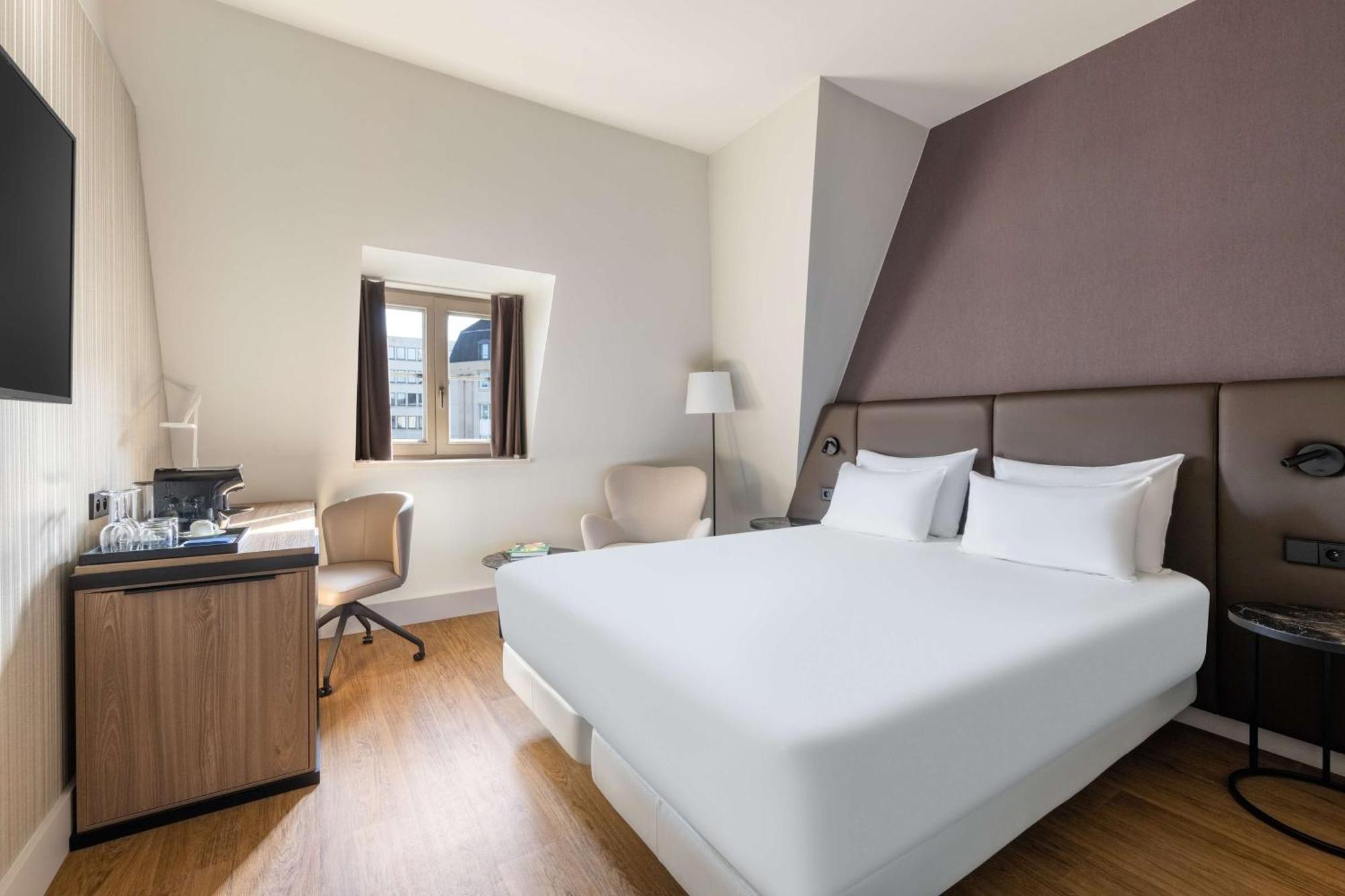 Nh Brussels Carrefour De L'Europe Hotel Luaran gambar