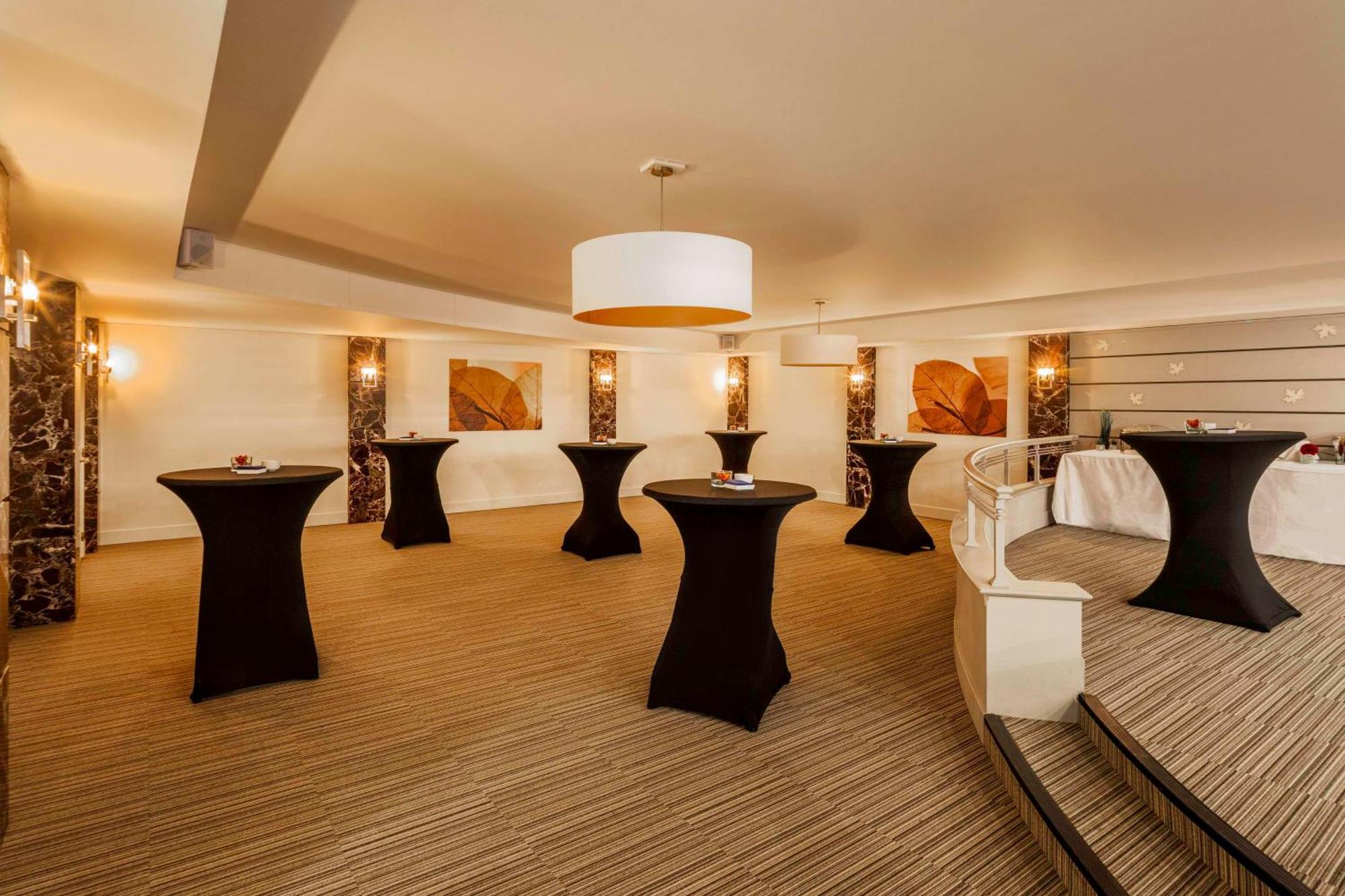 Nh Brussels Carrefour De L'Europe Hotel Luaran gambar