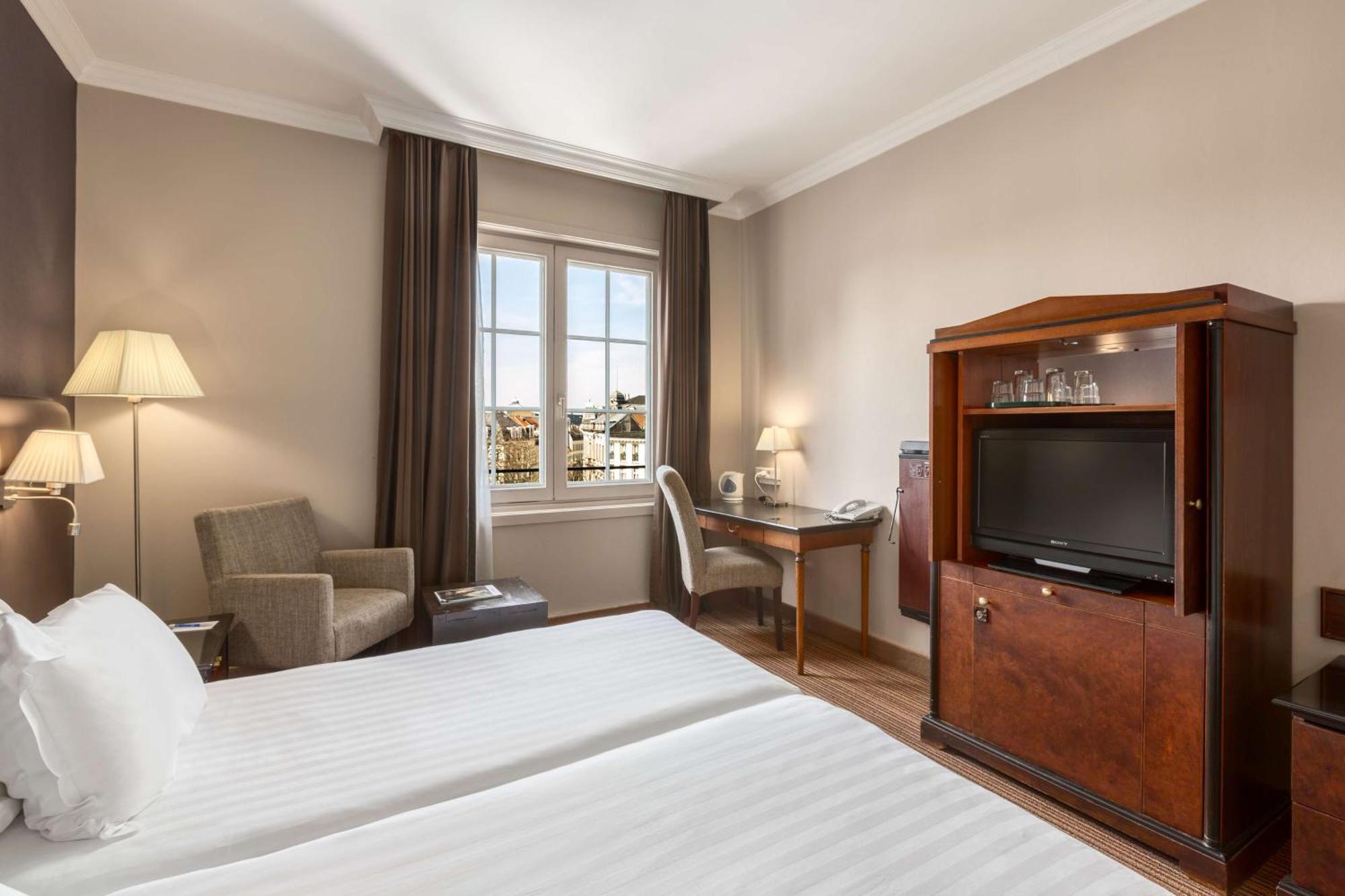 Nh Brussels Carrefour De L'Europe Hotel Luaran gambar