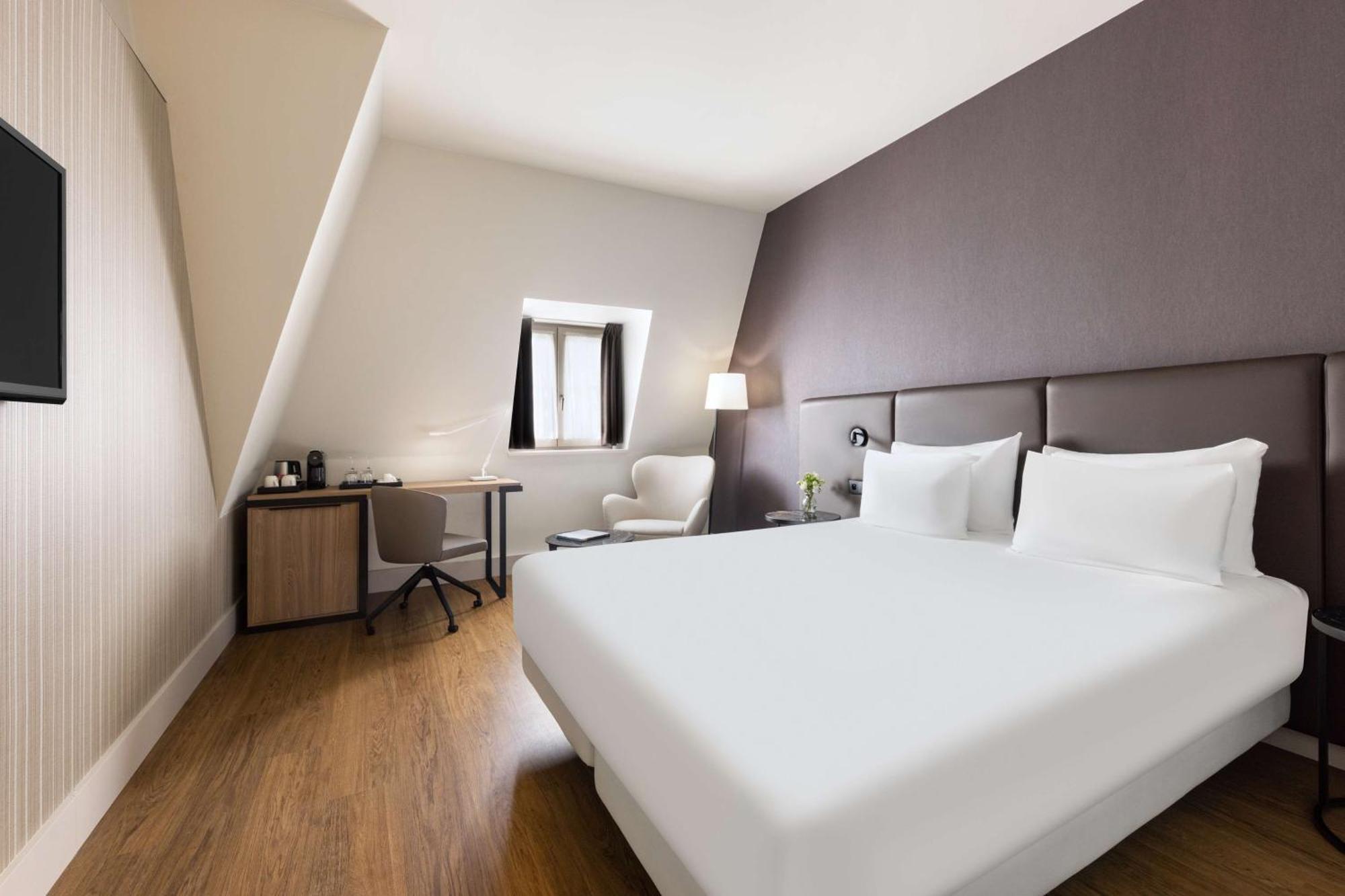 Nh Brussels Carrefour De L'Europe Hotel Luaran gambar