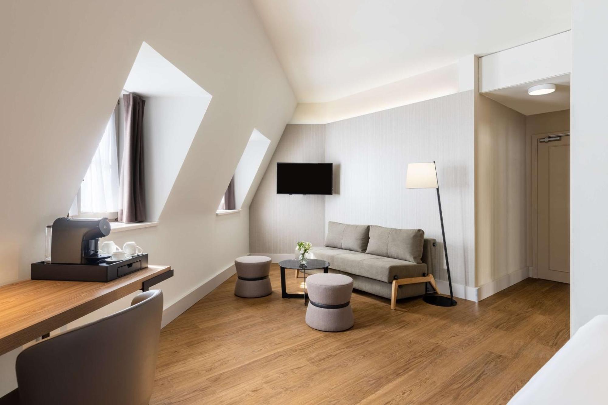 Nh Brussels Carrefour De L'Europe Hotel Luaran gambar