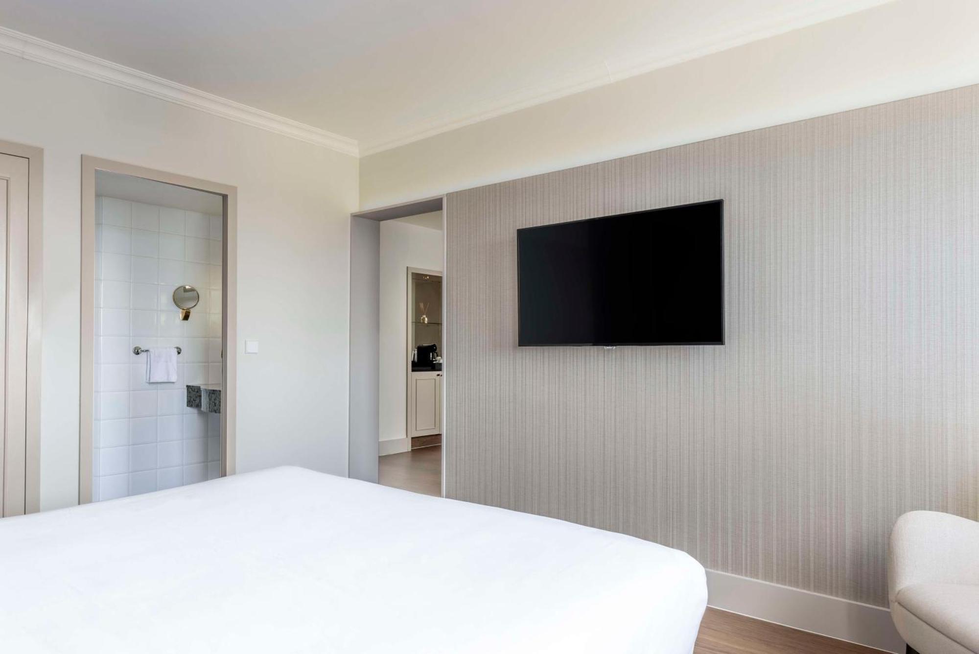 Nh Brussels Carrefour De L'Europe Hotel Luaran gambar