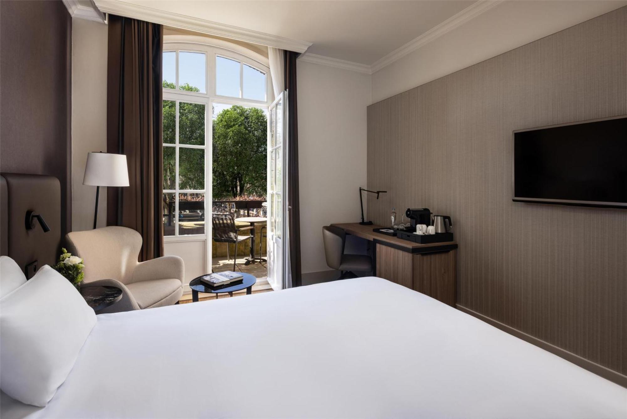 Nh Brussels Carrefour De L'Europe Hotel Luaran gambar