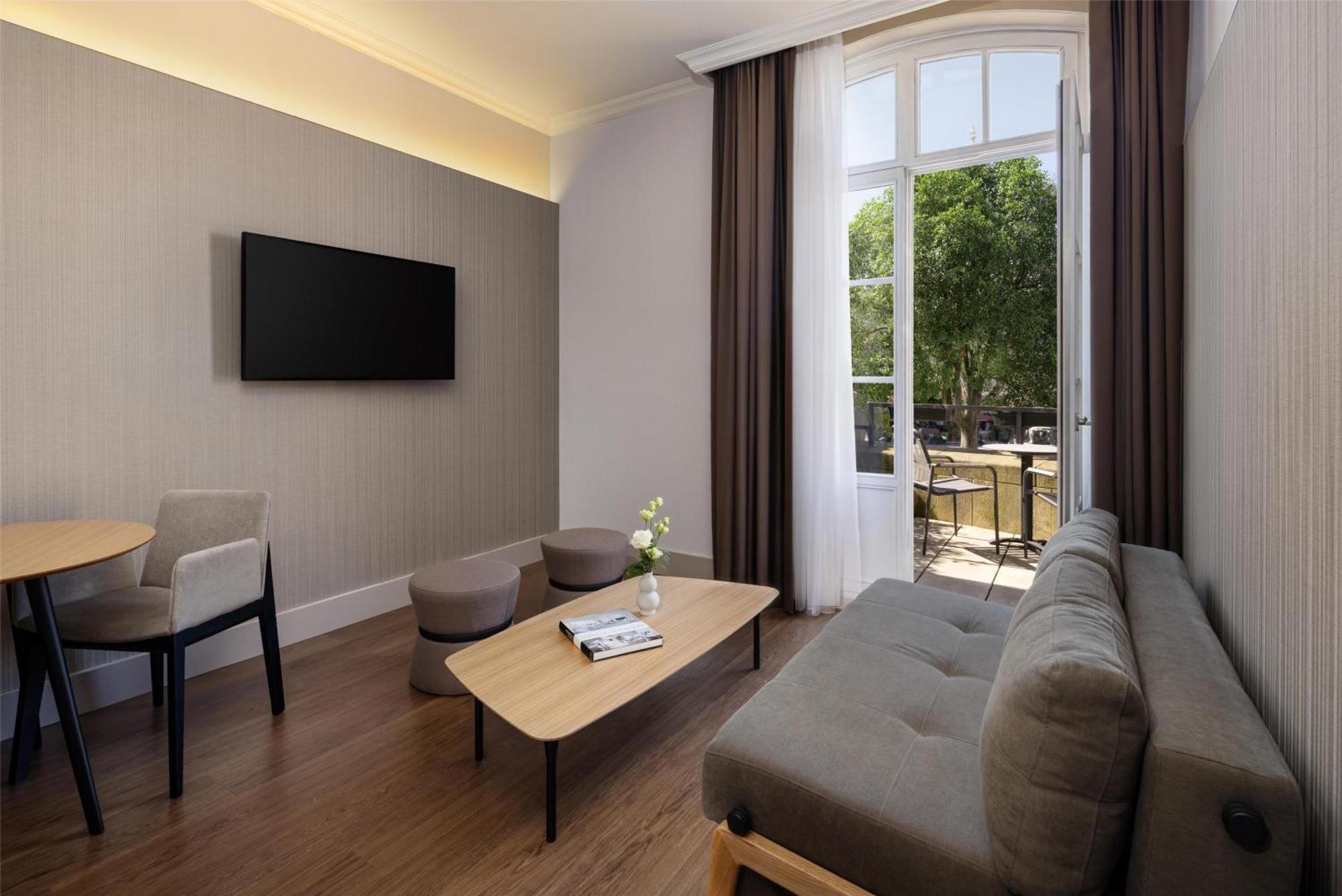 Nh Brussels Carrefour De L'Europe Hotel Luaran gambar